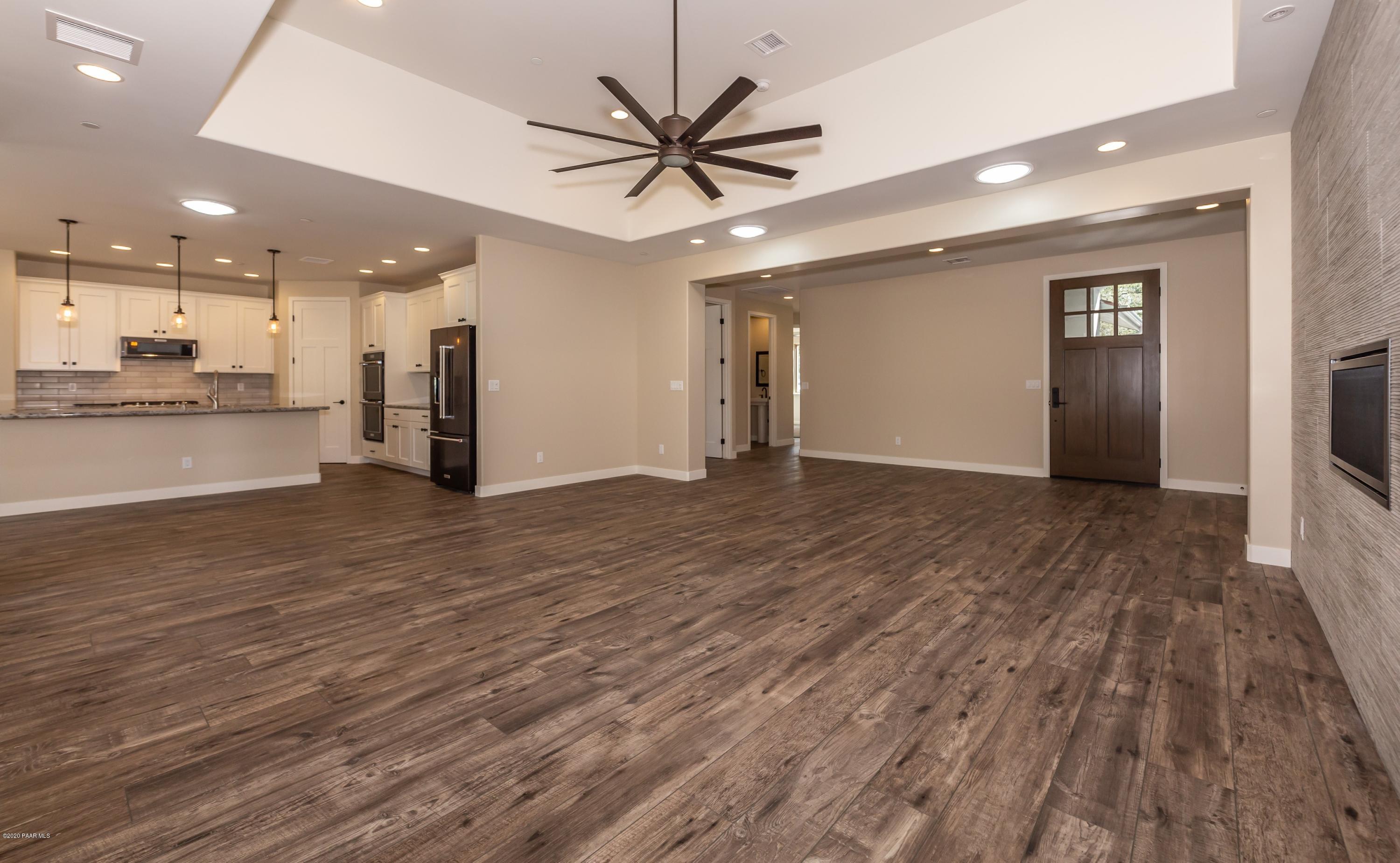957 Norris Road Prescott, AZ 86305 - Photo 5 of 28 Great Room