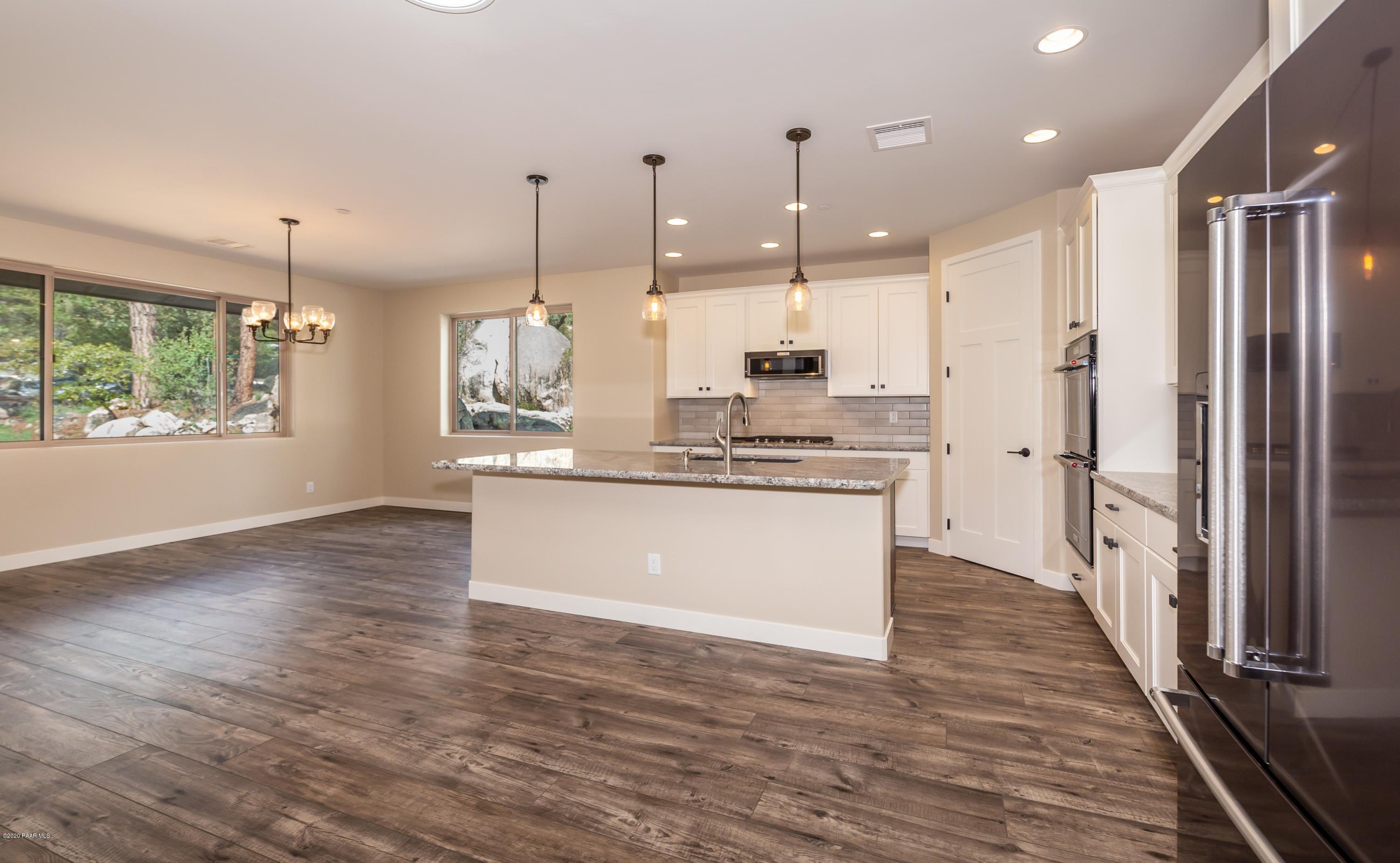 957 Norris Road Prescott, AZ 86305 - Photo 8 of 28 Kitchen And Dining Area