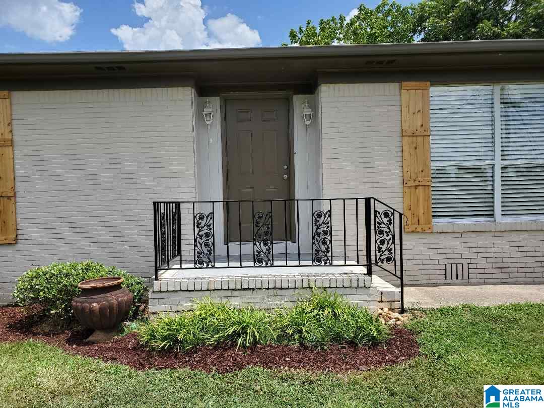 213 4th Avenue Pleasant Grove, AL 35127 - Photo 6 of 21