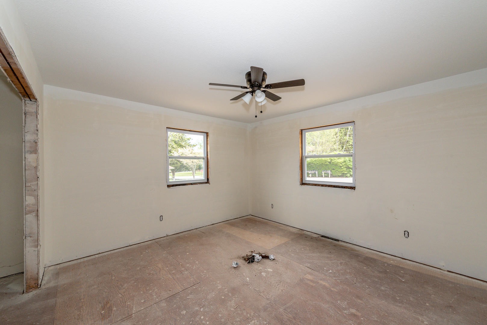 4407 Terrace View Road Louisville, TN 37777 - Photo 16 of 19 Gallery Image 16