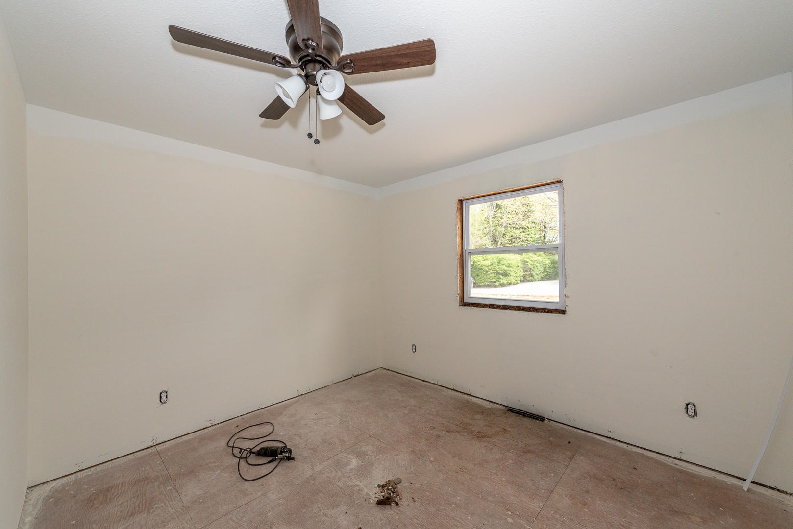 4407 Terrace View Road Louisville, TN 37777 - Photo 10 of 19 Gallery Image 10