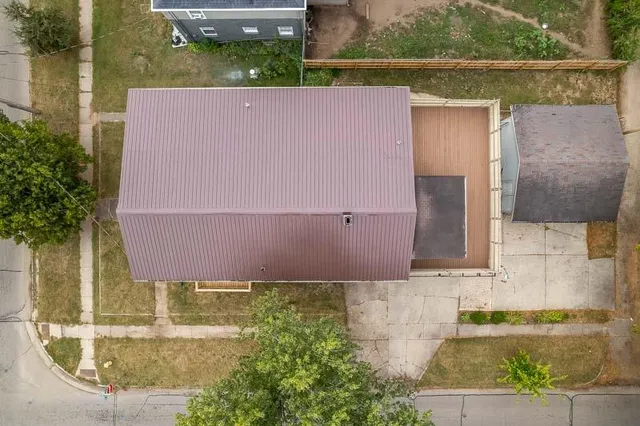 $259,900 | 1503 St Lawrence Avenue, Beloit, WI 53511