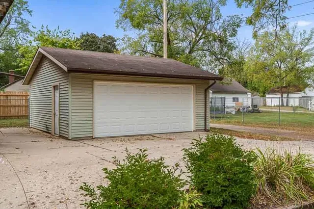 $259,900 | 1503 St Lawrence Avenue, Beloit, WI 53511