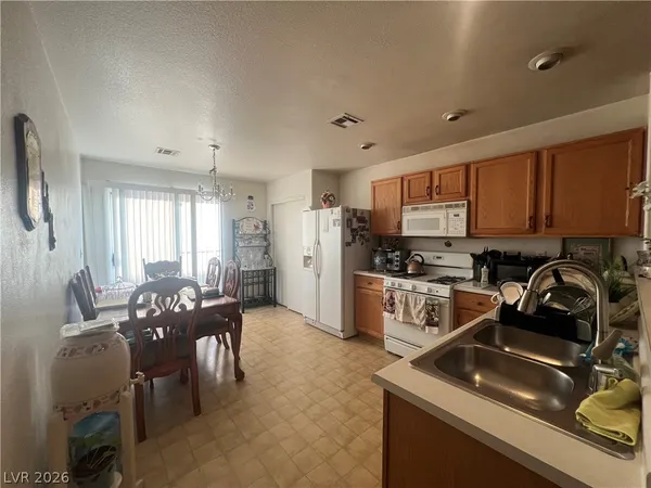 $330,000 | 2881 Preston Wood Street, Las Vegas, NV 89156