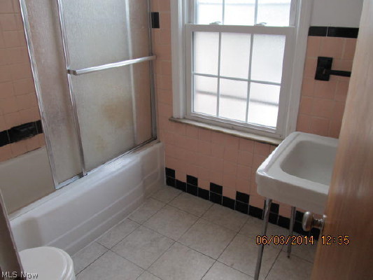 3726 Daleford Road Cleveland, OH 44120 - Photo 11 of 12