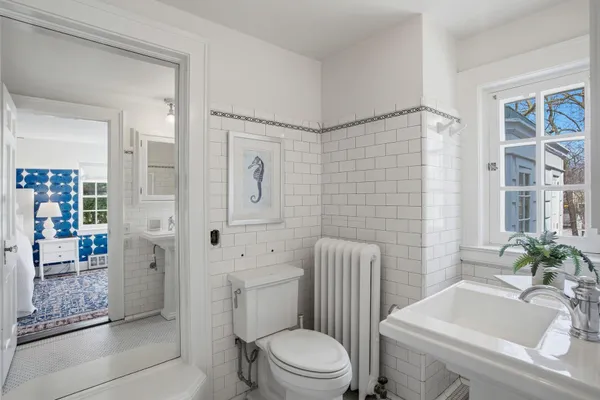 $1,195,000 | 323 South Garfield Avenue, Janesville, WI 53545