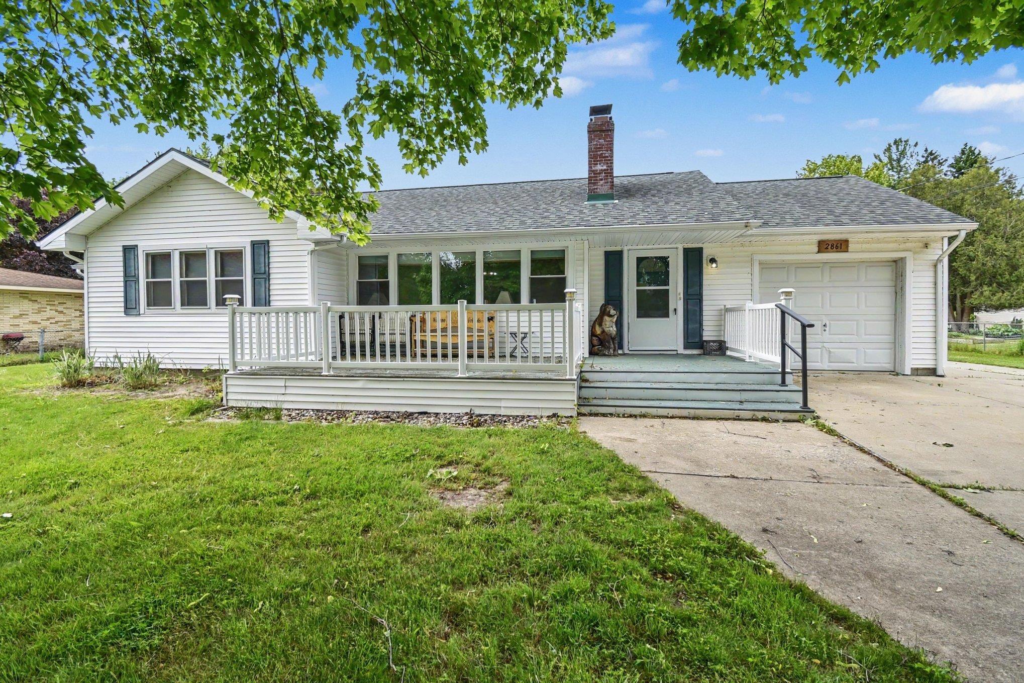 2861 Midland Road Saginaw, MI 48603 - Photo 1 of 30