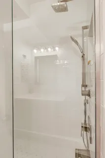 $725,000 | 5148 North Ashland Avenue, Unit 1, Chicago, IL 60640