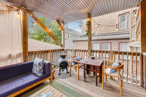 $725,000 | 5148 North Ashland Avenue, Unit 1, Chicago, IL 60640