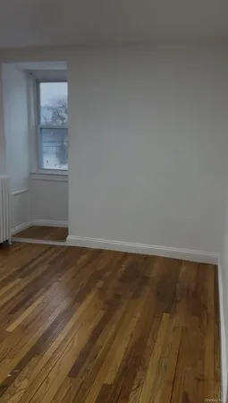 $3,300 | 49 Gladys Street, Lindenhurst, NY 11757