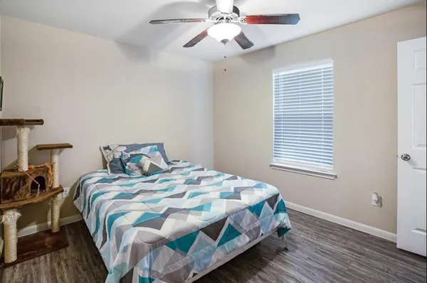 $1,350 | 16693 East Hammon, Montgomery, TX 77316