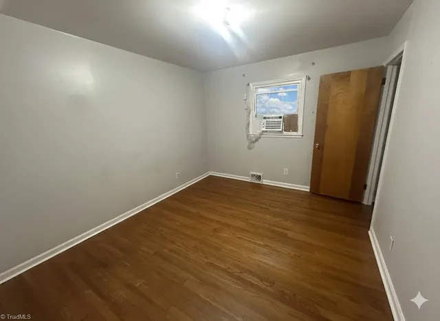 $1,800 | 1447 Westwood Lane, Wilkesboro, NC 28697