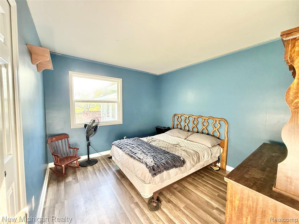 5288 Torrey Road Flint, MI 48507 - Photo 16 of 41