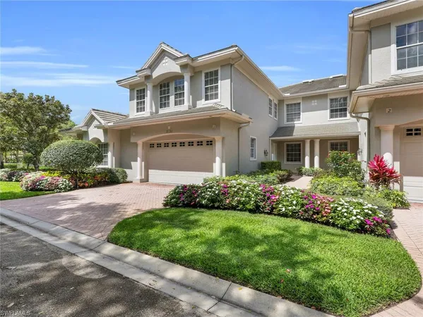 $885,000 | 3131 Lancaster Drive, Unit 1, Naples, FL 34105