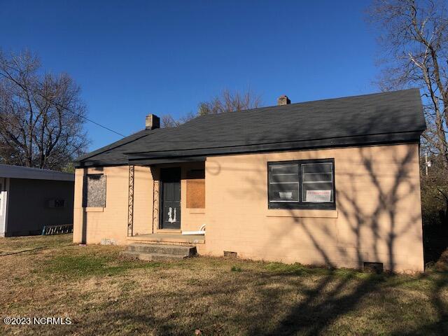 1611 Washington Street East Wilson, NC 27893 - Photo 2 of 5 IMG_8130