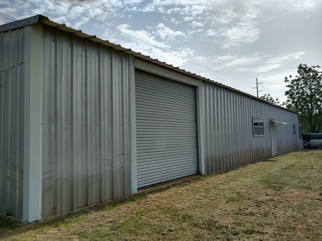 520 North County Road Llano, TX 78643 - Photo 10 of 23