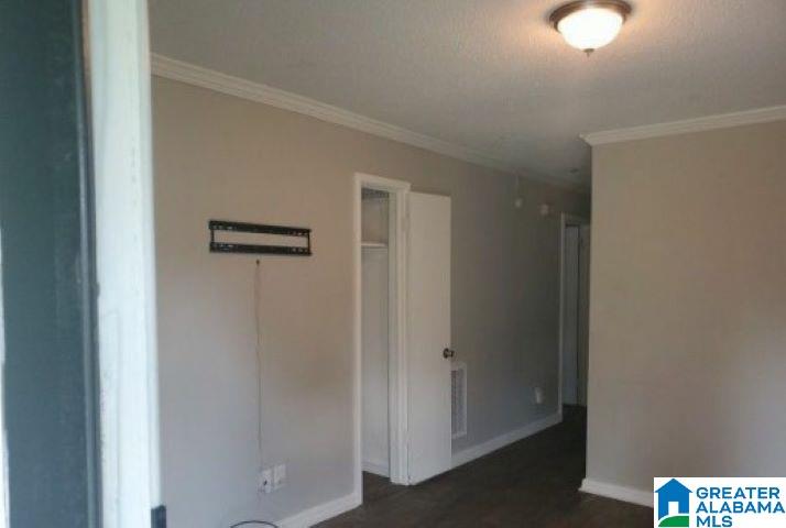 3729 Maple Avenue Southwest Birmingham, AL 35221 - Photo 9 of 13