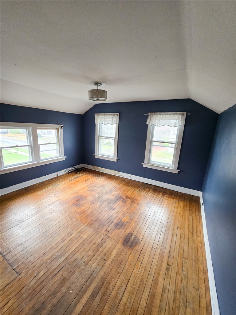 6 Maple Street Auburn, NY 13021 - Photo 17 of 23 bedroom 2