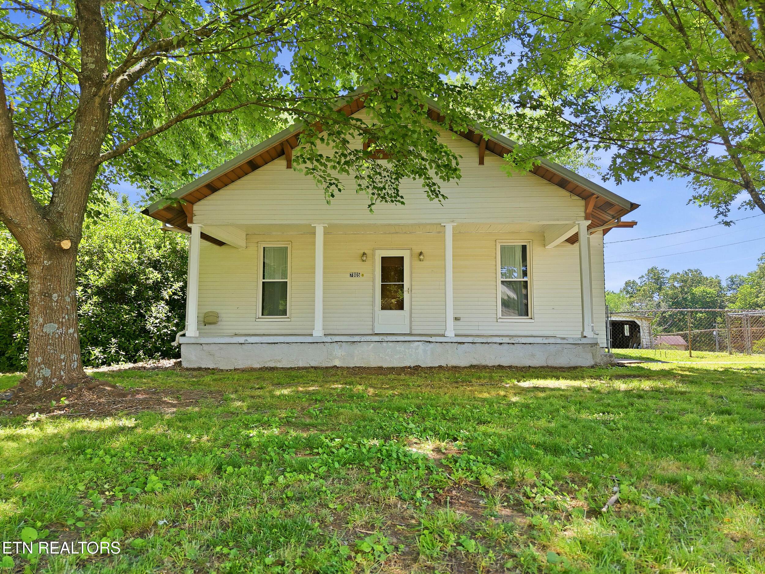 7805 Heiskell Road Powell, TN 37849 - Photo 24 of 45 3_7805_heiskell_rd_0003