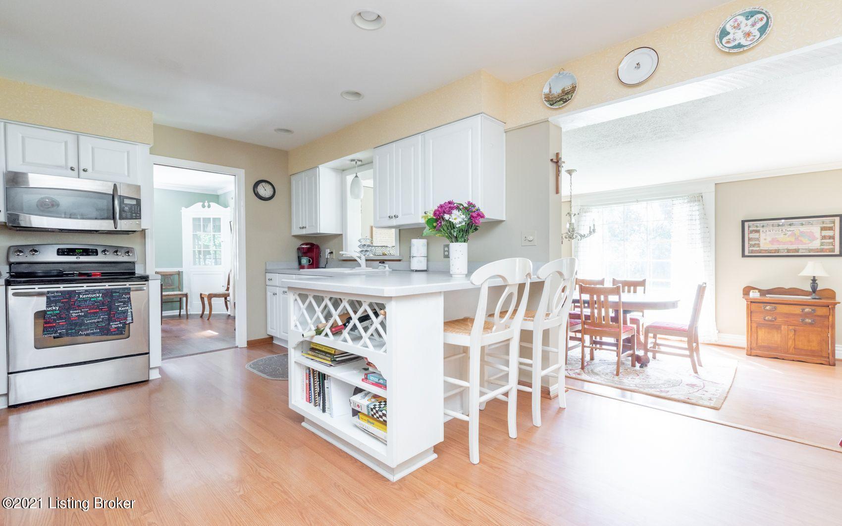 3510 Hanover Road Louisville, KY 40207 - Photo 20 of 49 Hanover 24
