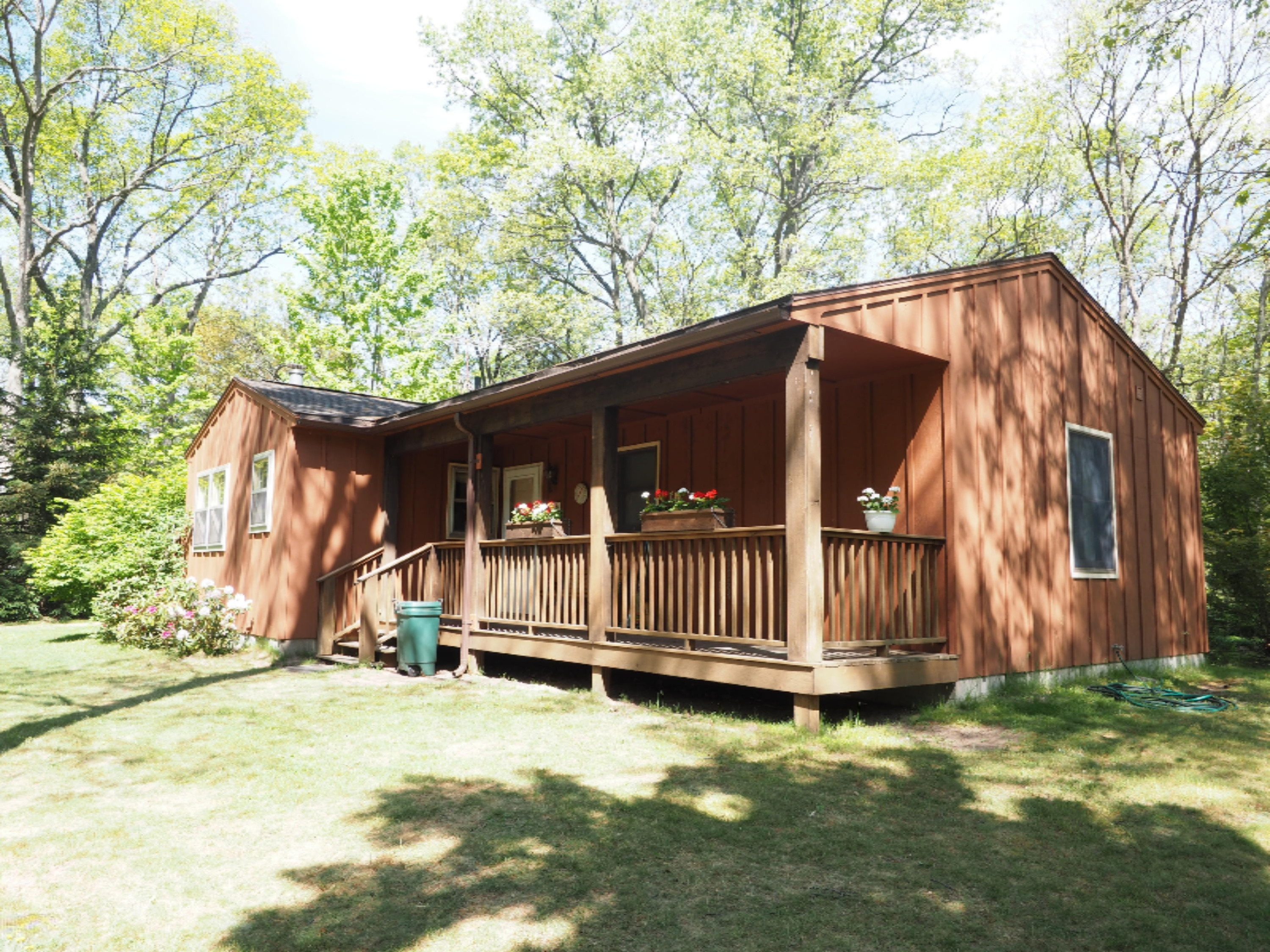 2534 Orshal Road Muskegon, MI 49445 - Photo 2 of 21 P1010039
