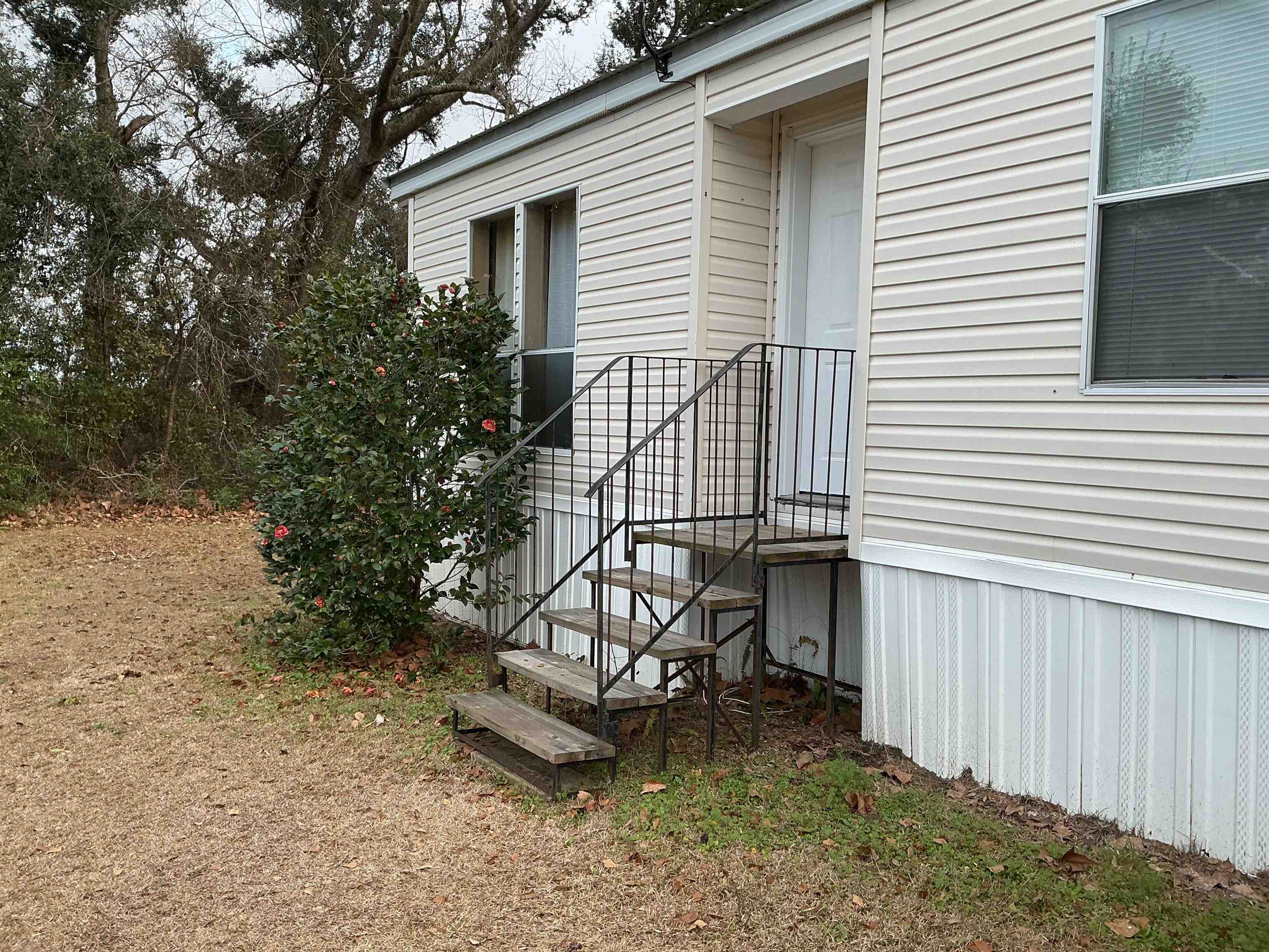 1597 Southwest Moseley Hall Road Madison, FL 32340 - Photo 5 of 49