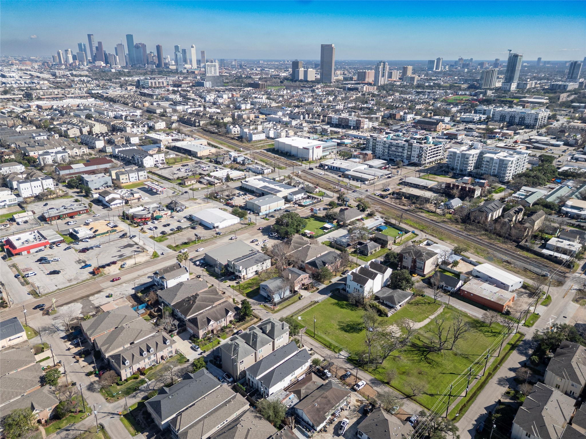 5006 Maxie Street Houston, TX 77007 - Photo 13 of 23 an aerial view of residential houses with outdoor space