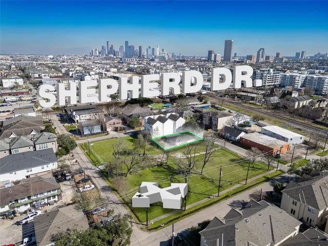 $598,000 | 5006 Maxie Street, Houston, TX 77007