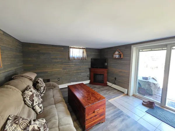 $389,900 | 140 Bog Road, Northport, ME 04849