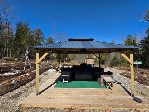 $389,900 | 140 Bog Road, Northport, ME 04849