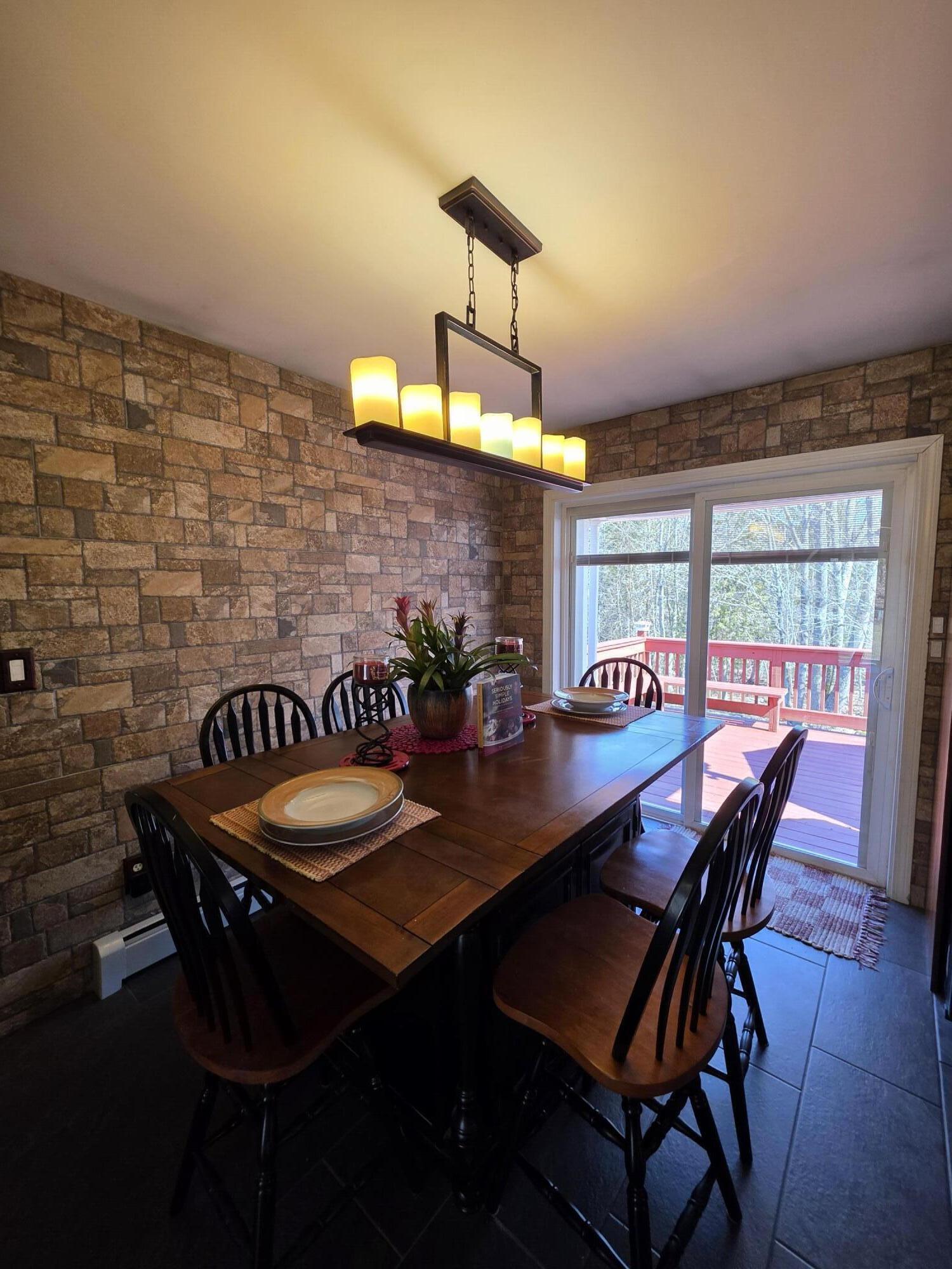 140 Bog Road Northport, ME 04849 - Photo 6 of 53 1000029377