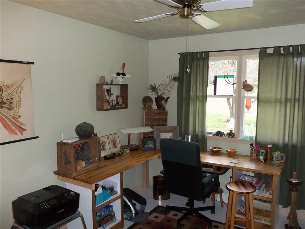30 Hazen Road Sharpsville, PA 16150 - Photo 7 of 19 Gallery Image 7
