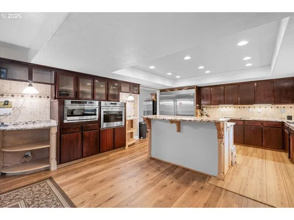 $699,000 | 113 Walnut Drive, Rogue River, OR 97537