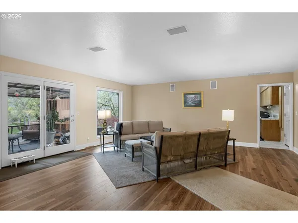 $699,000 | 113 Walnut Drive, Rogue River, OR 97537