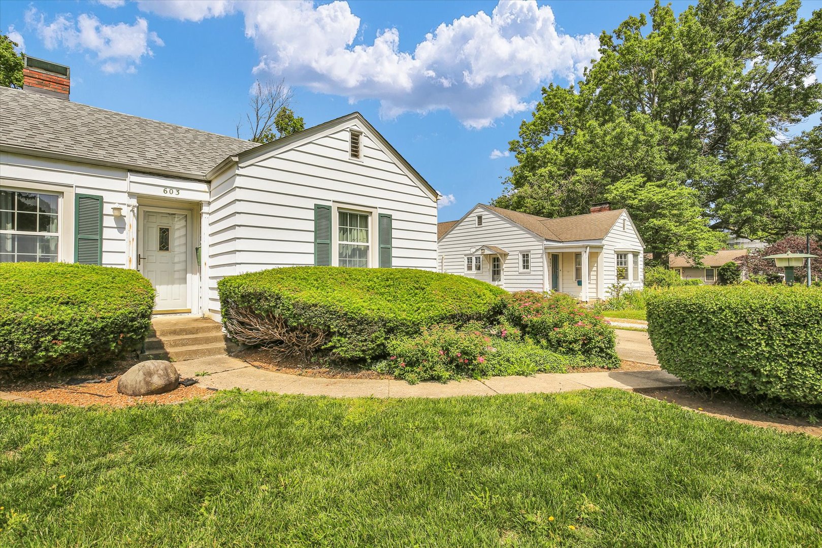 603 South Russell Street Champaign, IL 61821 - Photo 8 of 34