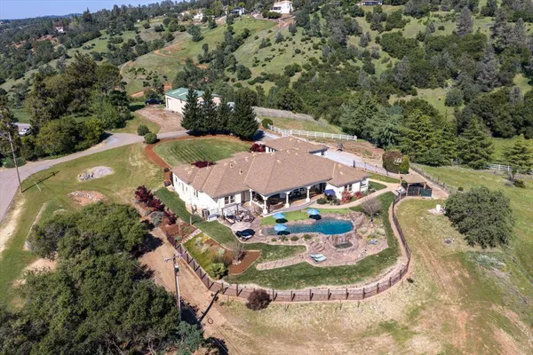 $1,950,000 | 2480 Country Lane, Auburn, CA 95603