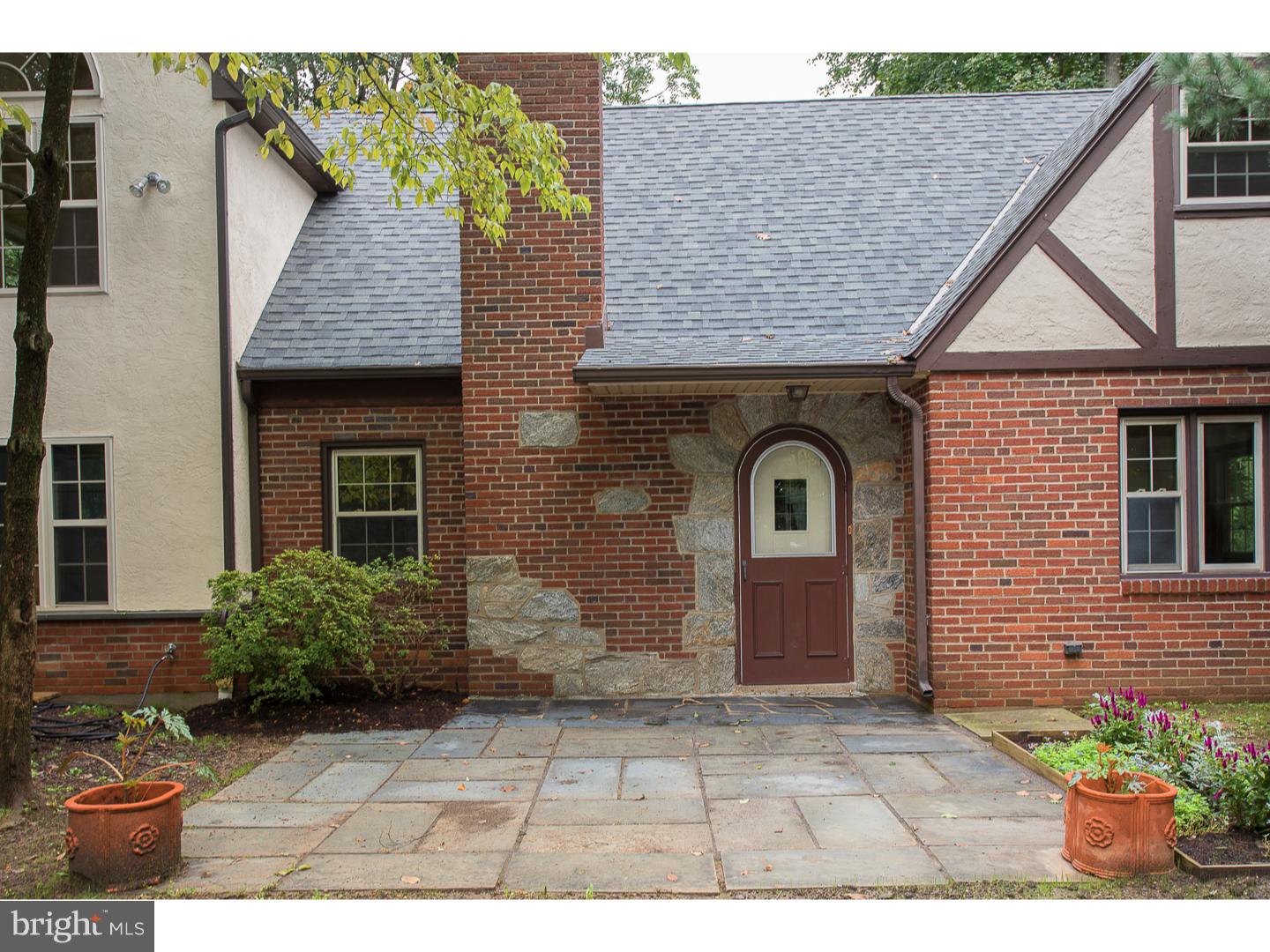 301 Farnum Road Media, PA 19063 - Photo 2 of 21 Exterior Front