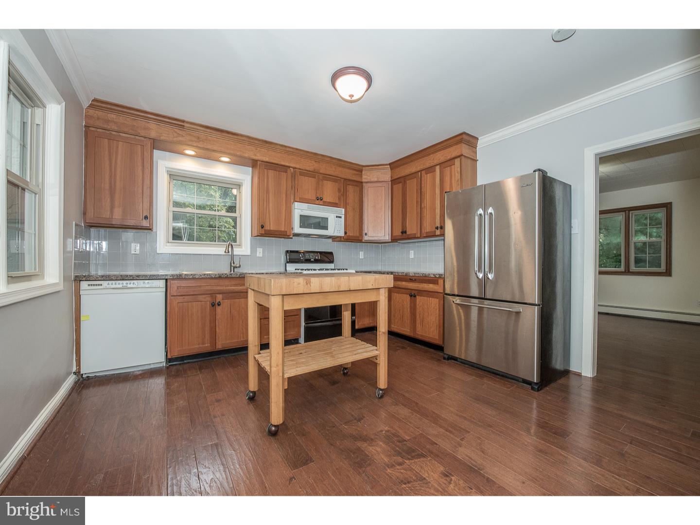 301 Farnum Road Media, PA 19063 - Photo 11 of 21 Kitchen