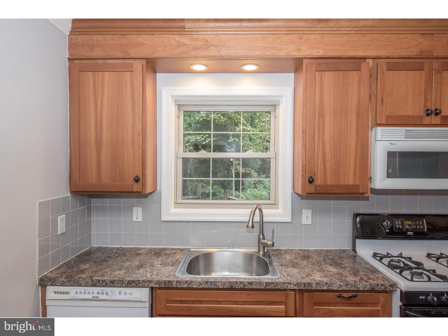 301 Farnum Road Media, PA 19063 - Photo 12 of 21 Kitchen