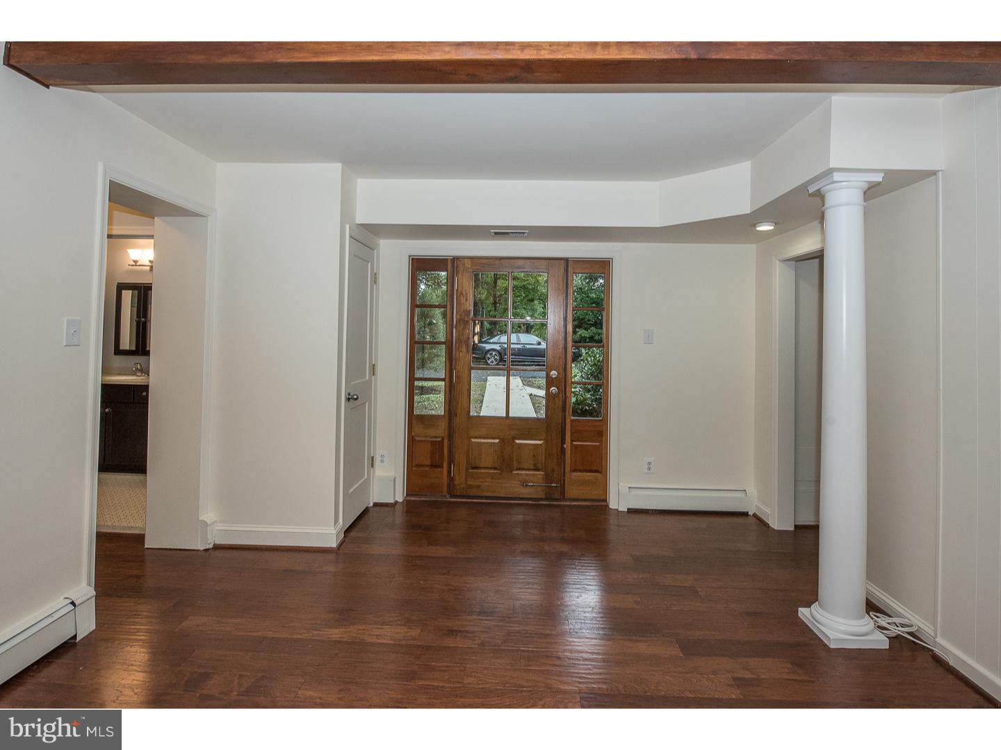 301 Farnum Road Media, PA 19063 - Photo 8 of 21 Foyer