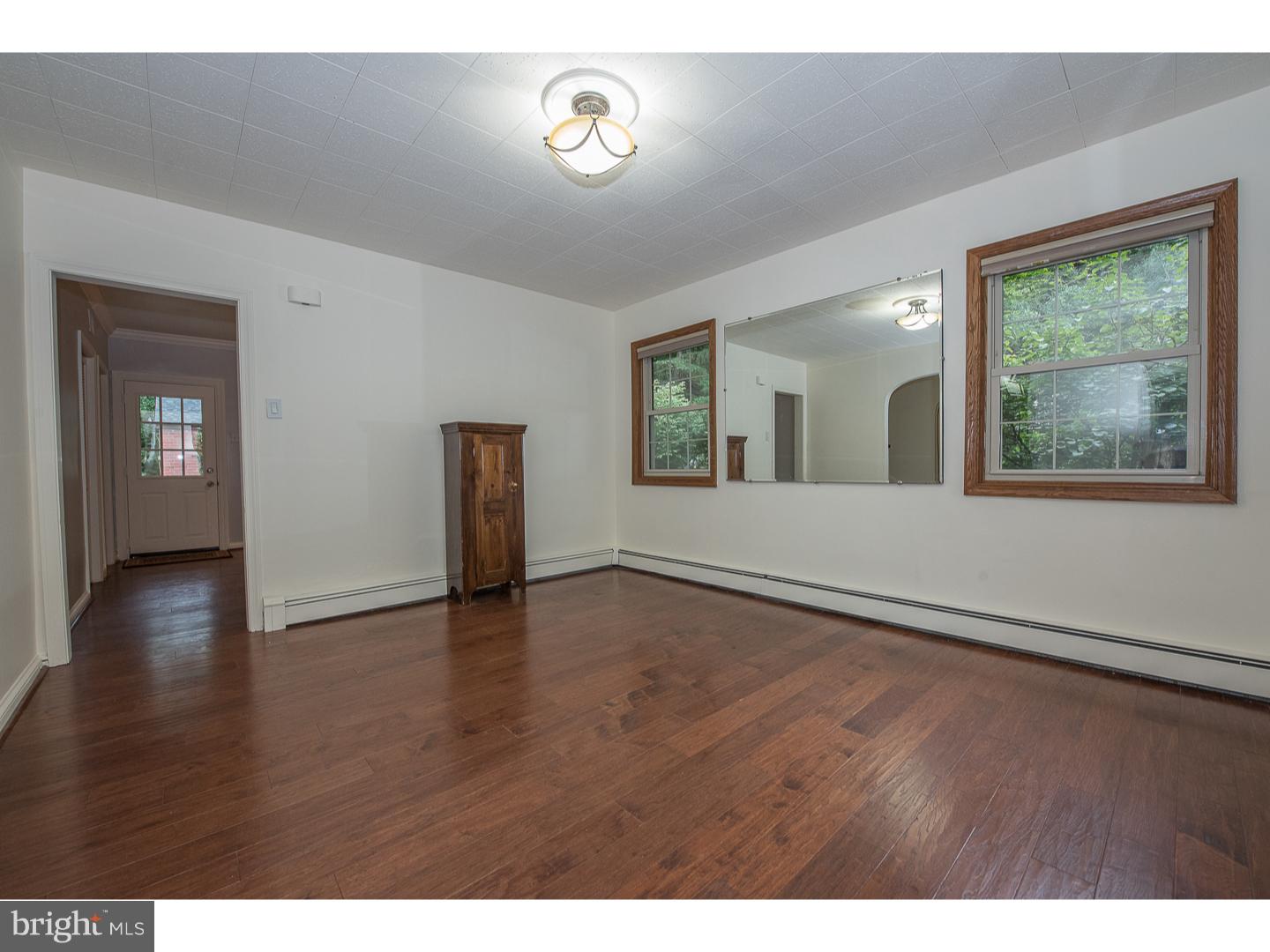 301 Farnum Road Media, PA 19063 - Photo 10 of 21 Dining Room