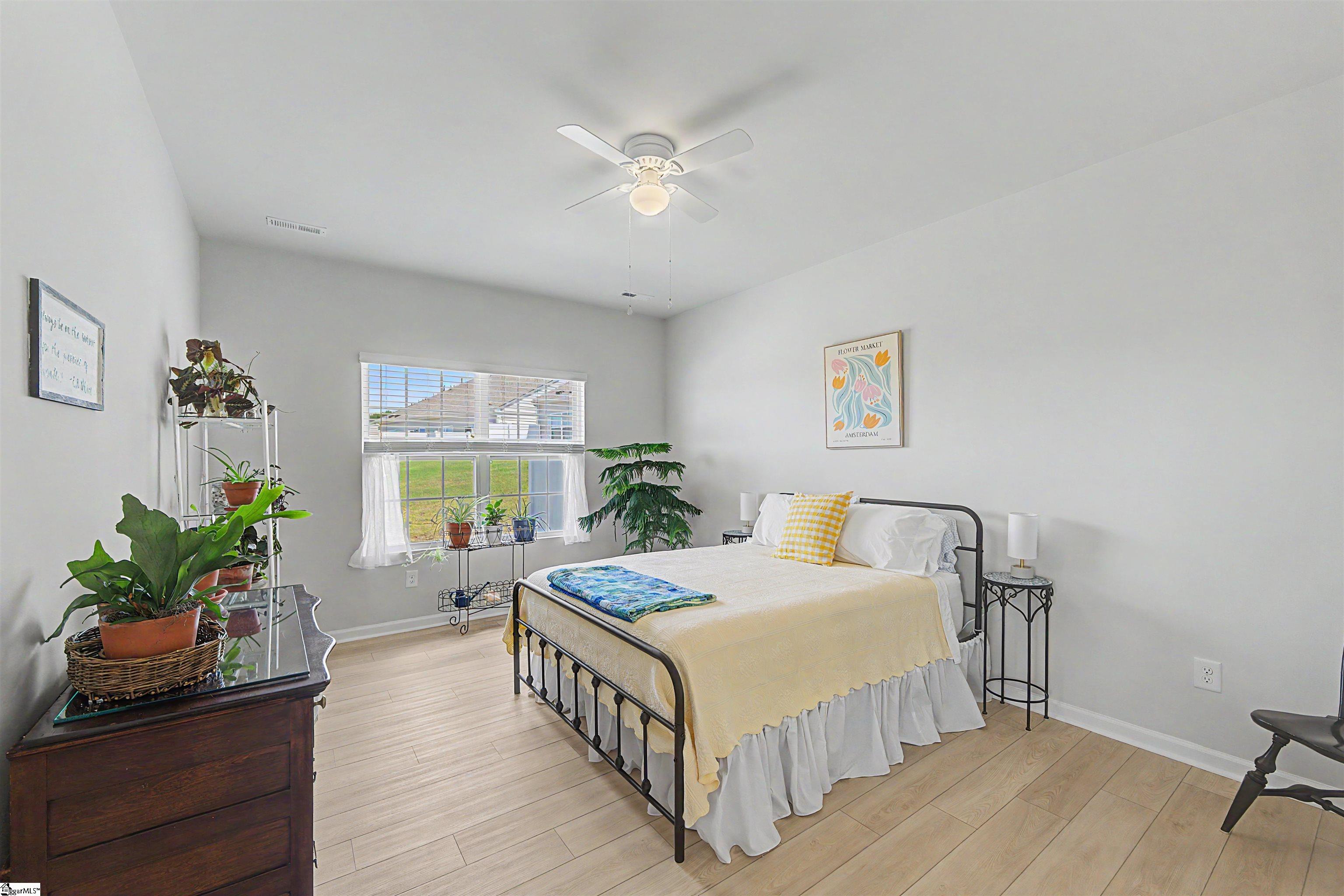 406 Batten Road Taylors, SC 29687 - Photo 12 of 36
