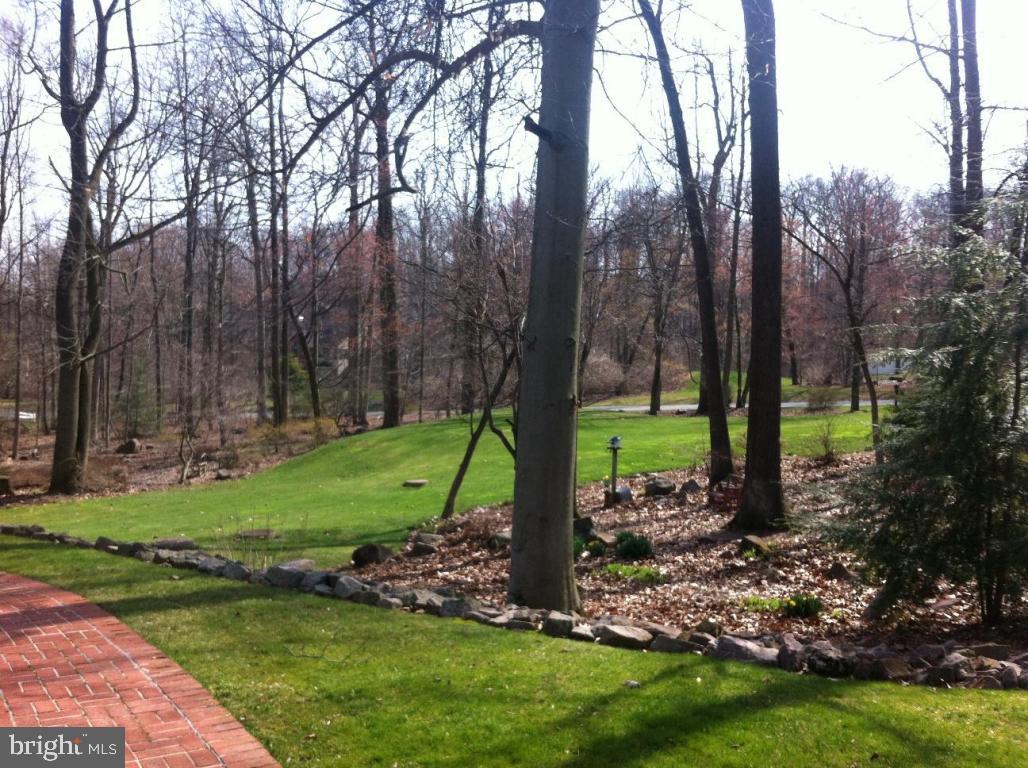 23 Winding Way Denver, PA 17517 - Photo 5 of 41 Gallery Image 5