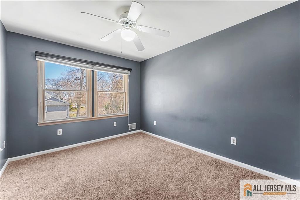 57 Westervelt Avenue Edison, NJ 08817 - Photo 26 of 39