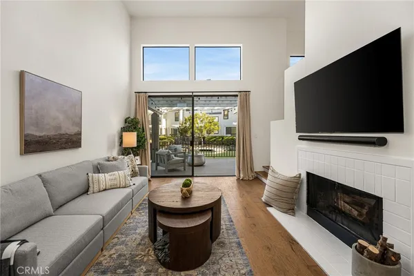 $1,650,000 | 30 Waterway, Unit 43, Irvine, CA 92614