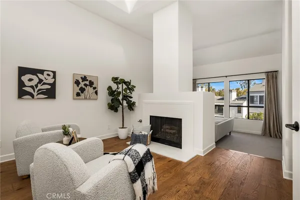 $1,650,000 | 30 Waterway, Unit 43, Irvine, CA 92614