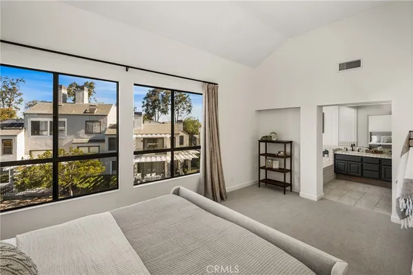 $1,650,000 | 30 Waterway, Unit 43, Irvine, CA 92614