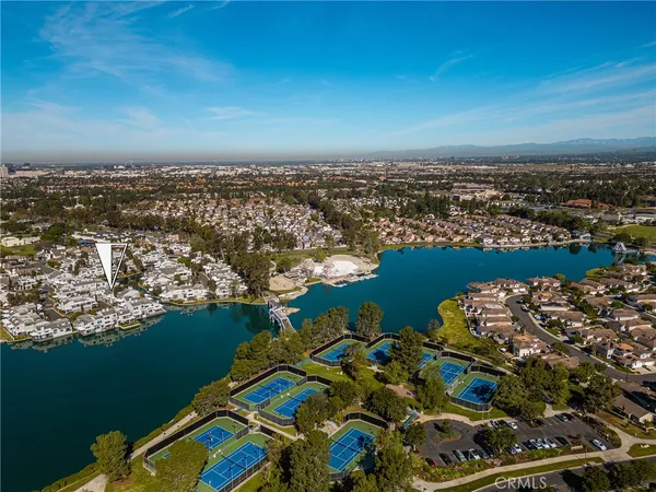 $1,650,000 | 30 Waterway, Unit 43, Irvine, CA 92614