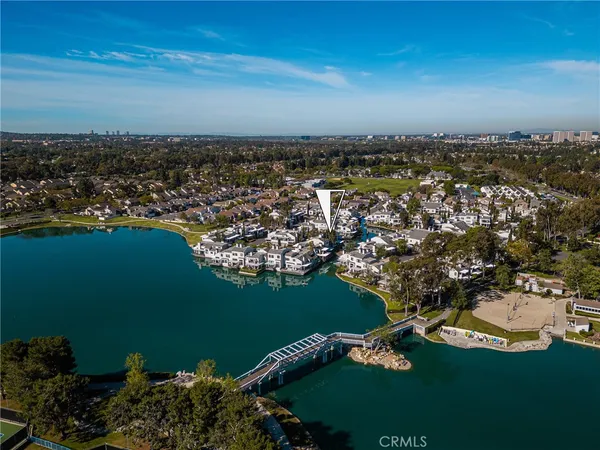 $1,650,000 | 30 Waterway, Unit 43, Irvine, CA 92614