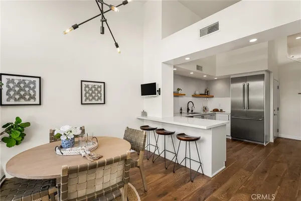 $1,650,000 | 30 Waterway, Unit 43, Irvine, CA 92614